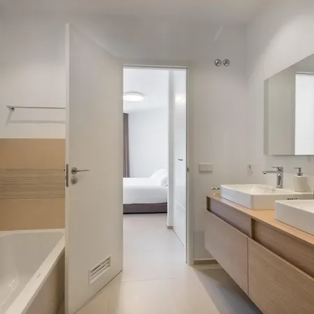 펜션 Colinas 아로나